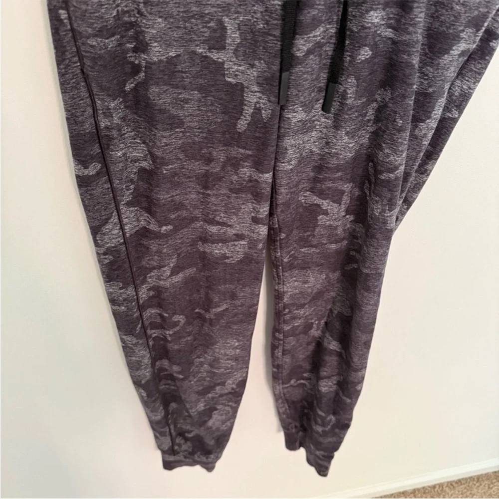 Lululemon Ready To Rulu Jogger Camo Size 4